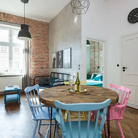 Discover Krakow Loft Apartment Near Main Station Netflix Exterior foto